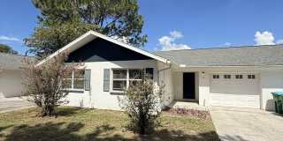 Unit C: 2BR 1BA with Private Attached Garage, 1,032 SF, Clearwater Gallery 1