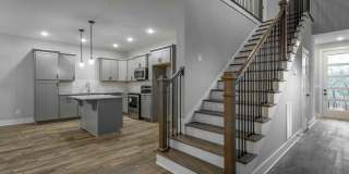 650 Ladd Avenue Gallery 7