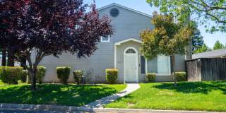 Prime Vacaville Location 3BD/2BA TUSD Gallery 1