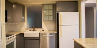 260 NW 76th Ave Gallery 1