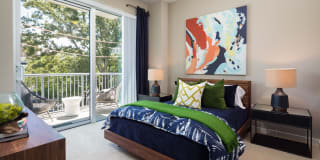 Nine15 Midtown Gallery 14