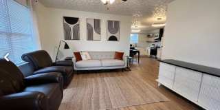 127 W Franklin St Gallery 1