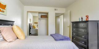 Summer Entrada Apartments Gallery 20