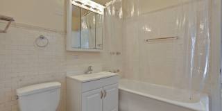 5121 S. Kenwood, LLC Gallery 22