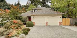 5bd/3.5ba Bellevue Home Gallery 1