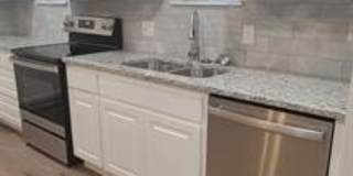 900 N Garfield Avenue unit: 1/2 Gallery 4