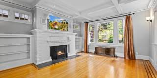 1020 15th Avenue East Gallery 19