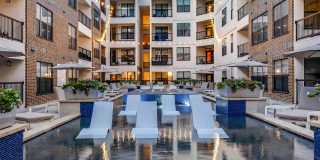 AMLI Quadrangle Gallery 19