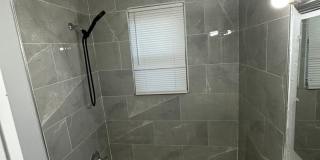 Fully Renovated 2/1 Single Family House Available for Immediate Rent! Gallery 15