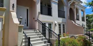 Seasonal Short-Term 2 Bedroom, 2.5 Bath Multi-Level Condo with Balcony and Patio located on Venice Island! Gallery 6