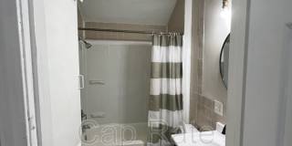 57 N Waverly St Gallery 14