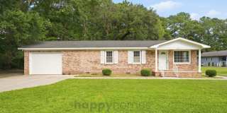 3 Bedroom 2 Bathroom Home on John's Island Gallery 1