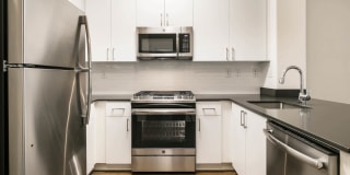 Belle Fontaine Gallery 6