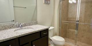 Spacious 5-Bed / 4.5-Bath Townhome w/ Private Pool & Sundeck in Gated Oakmont at Solterra Near Disney Gallery 13