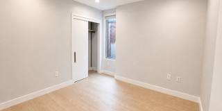Vivre Gallery 42