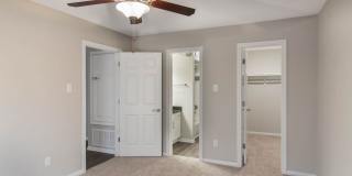 Sage Hollow Apartments Gallery 9