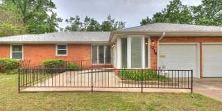 1214 Cruce Street Gallery 1