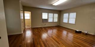 Four Bedroom, Three Bathroom , House Near UL with Lawncare. Gallery 14