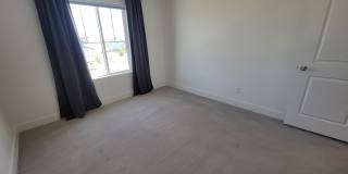 Stunning and spacious 4.5 bedroom, 3 bathroom home located in Morgan Hill Gallery 24