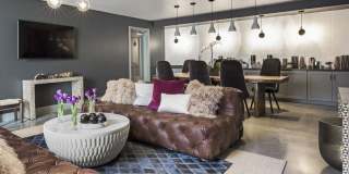 The Moran Uptown Oakland Gallery 25