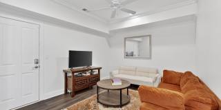 619 E CUSTIS AVE Gallery 28