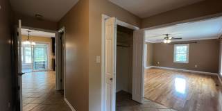 Luxurious 4 Bed 2.5 Bath in Hershey Gallery 10