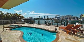Available from September 1st to November 30th! Stunning Waterfront Home in Madeira Beach – 3 Bed / 3 Bath Gallery 20