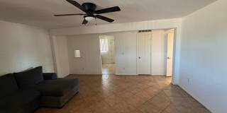 2 Bedroom 2 Bath Condominium in Great Location Gallery 5