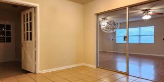 FOR RENT 5 bedroom, 3 bathrooms, 2 car garage home near UF. Gallery 11