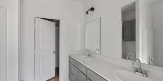 5708 Kemper Street Gallery 16