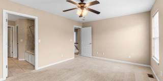 Spacious Duplex in Cape Gallery 17