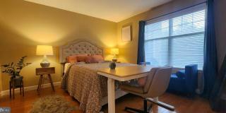 5563 SEMINARY Road Gallery 5