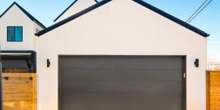 LUX 3BD, 4BA Sunnyside Home with Office and 2-Car Garage Gallery 29