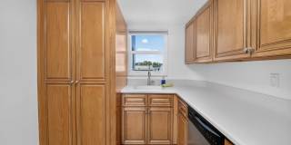 Beautiful Furnished Riverfront Condo Beautiful Furnished Riverfront Condo Gallery 8