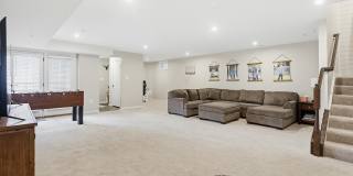 133 LIMPKIN Avenue Gallery 36