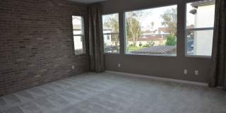 4BD+Loft/3Bathrooms, Sea Glass Blue Strand Gallery 12