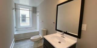 306 W Franklin Gallery 89