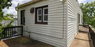 1332 Dellwood Avenue - 2 Gallery 19