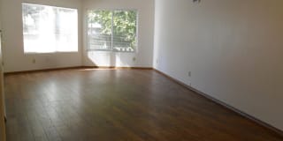 365 Madrona Ave. SE #B-8 Gallery 1
