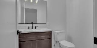 2bed/2.5bath Modern Townhomes! Gallery 119
