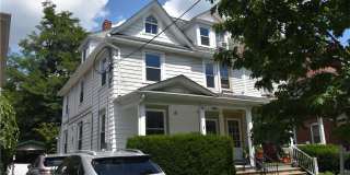 219 W Burke Street Gallery 1