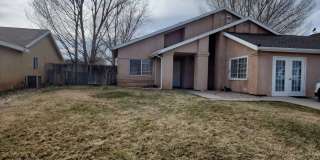 4 bed Single Family Home Close to Iron Springs Elem. Gallery 9