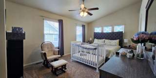 3 Bed 3 bath house in 80916! Gallery 14
