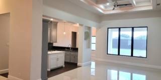 5105 W Highland Avenue Gallery 4