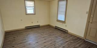 16 N 5th St - B Gallery 4