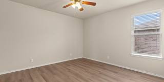 4703 Stonehaven Drive Gallery 25