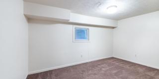 Summit St 1689 MLR Gallery 16