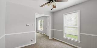 3436 N Lasalle St - $1,300.00/mo. Gallery 7