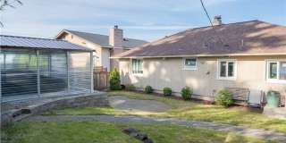 3Bd/2.5Ba Seattle Home Gallery 20