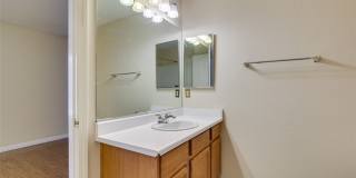 8168 W Gilmore Avenue Gallery 29
